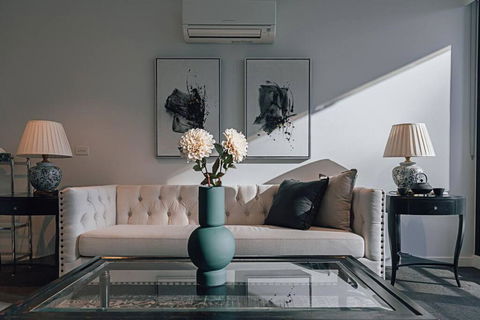 Chic Urban Oasis - Darwin Holiday 3