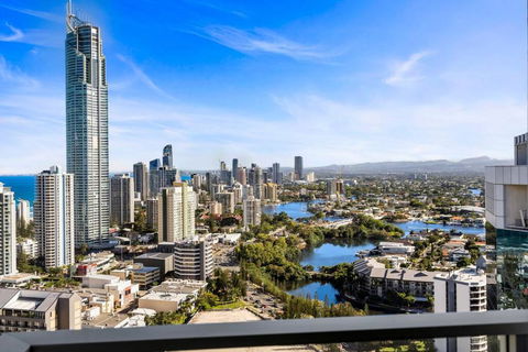 Circle On Cavill Amazing Veiw Central Surfers Paradise - Darwin Holiday 3