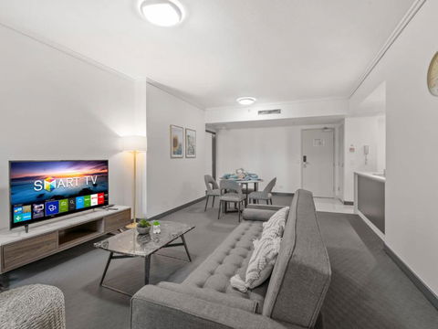 City Centre Apartment New Furnitures - Darwin Holiday 2