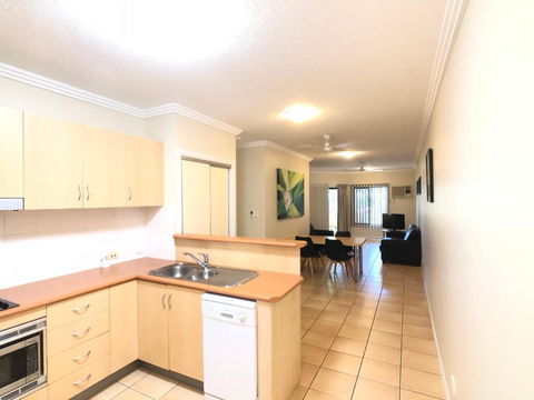 City Plaza Apartments - Darwin Holiday 3