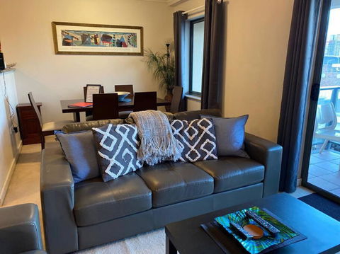 City River Views Free Parking WIFI Netflix Wine - Darwin Holiday 1