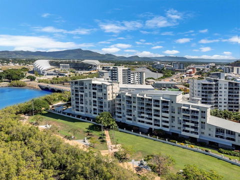 City Riverside Apartment 25 - Darwin Holiday 1
