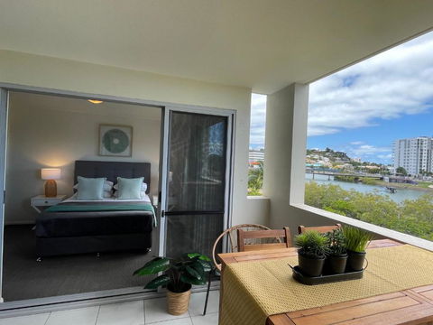 City Stadium Apartment On The Riverfront 38 - Darwin Holiday 2
