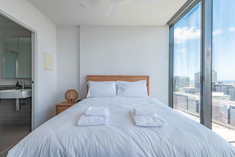 City Views Apt FREE Parking WIFI Gym Pool - Darwin Holiday 3