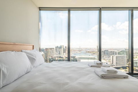 City Views Apt FREE Parking WIFI Gym Pool - Darwin Holiday 4