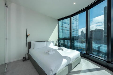 City Views Retreat 31st Floor 2BR Near CBD! - Darwin Holiday 3