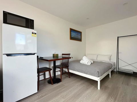 Claremont Comfort Cottage - Darwin Holiday 4