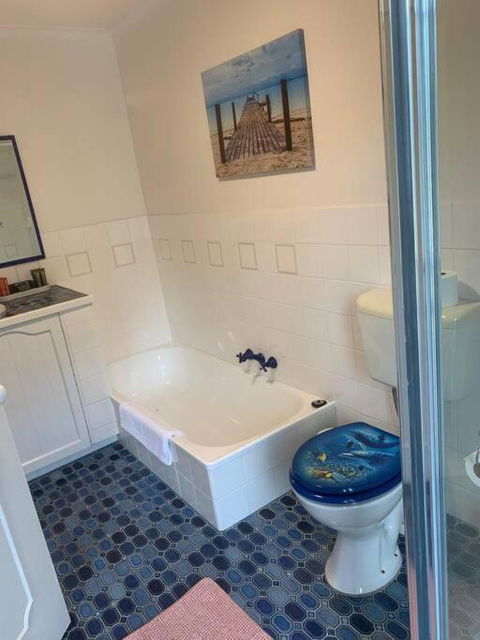 Cloud Valley Estate -Chalet - Darwin Holiday 2