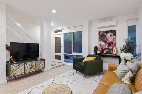 City Villa L Close To Everything L Whole Home L Pet Friendly - Darwin Holiday 0