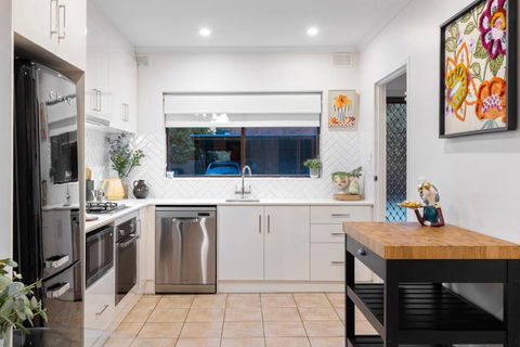 City Villa L Close To Everything L Whole Home L Pet Friendly - Darwin Holiday 3