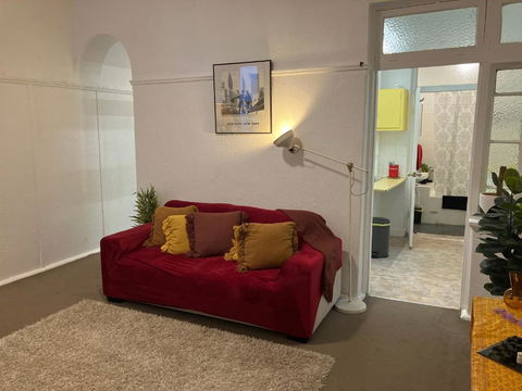 City Apartment Sleeping Up To 4 With Rooftop Terrace - Darwin Holiday 1