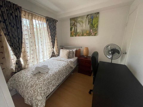 City Apartment - Free Parking, 3 Bedrooms And 2 Bathrooms - Darwin Holiday 3
