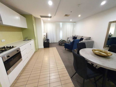 Colley 11-11 Sub-Penthouse Luxurious Glenelg - Darwin Holiday 2