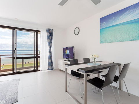 Collendina 4 Fantastic Water Views And Sea Breezes - Darwin Holiday 3