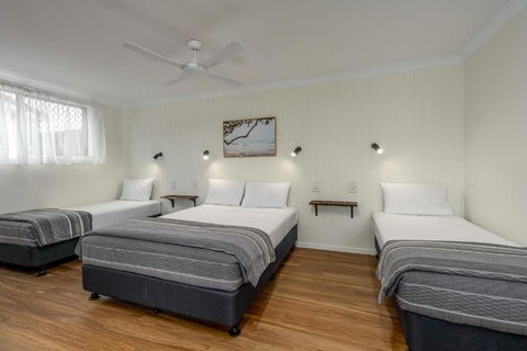 Coast Inn Motel - Darwin Holiday 0
