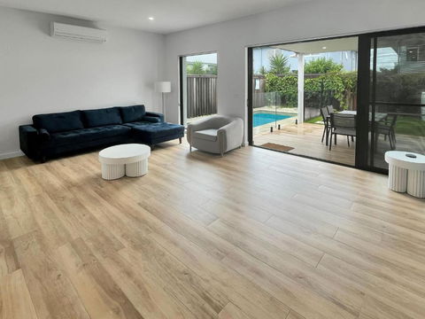 Coastal Comfort - Darwin Holiday 3