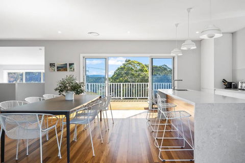 Coastal Pet Friendly Luxe - Darwin Holiday 3