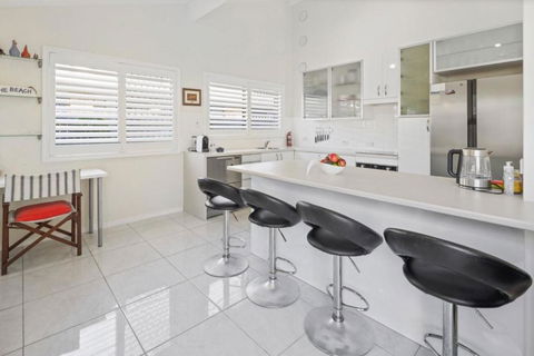 Coastal Retreat, Private, Wine, Netflix - Darwin Holiday 4