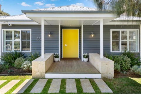 Coastal VILLA CHILL Superior Style Summer Vibe - Darwin Holiday 4
