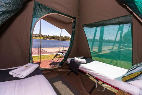 Cockatoo Island Accommodation - Darwin Holiday 1