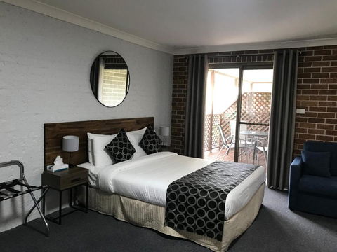 Coffs Shearwater Motel - Darwin Holiday 1