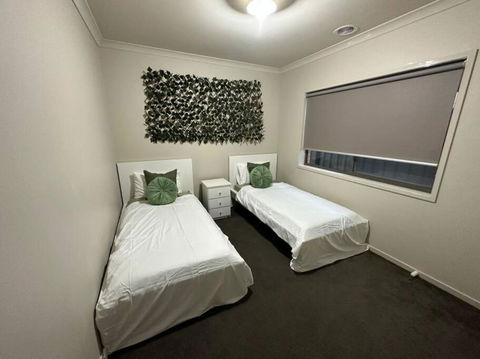 Comfort Heaven - Darwin Holiday 3