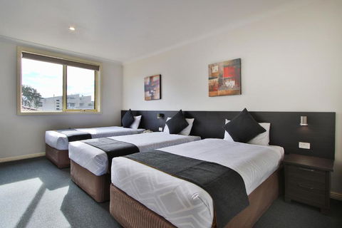 Comfort Hotel Dandenong - Darwin Holiday 2