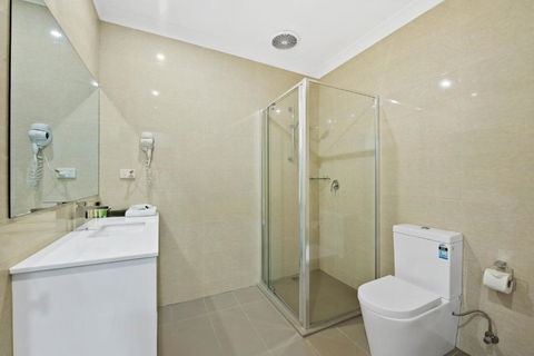Comfort Hotel Dandenong - Darwin Holiday 4