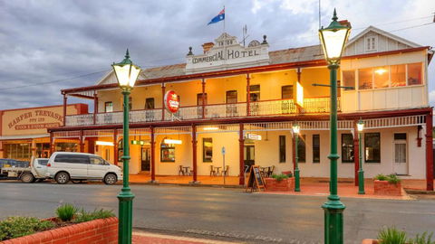 Commercial Hotel Lockhart - Darwin Holiday 0