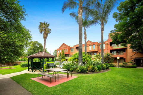 Comfort Apartments Royal Gardens - Darwin Holiday 2