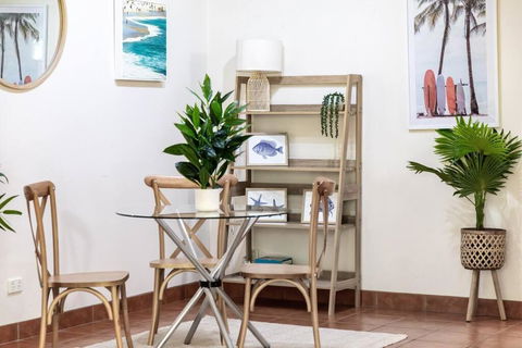 Currumbin Sands Beachfront Retreat - Darwin Holiday 2