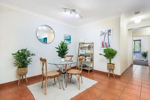 Currumbin Sands Beachfront Retreat - Darwin Holiday 4