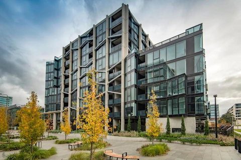 Delight In The Heart Of Canberra - Darwin Holiday 0