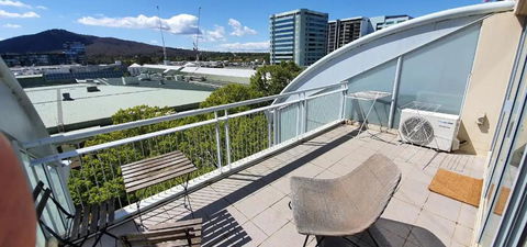 Dana-Cozy Private Room In Shared Central Apt-Rm 1 - Darwin Holiday 4