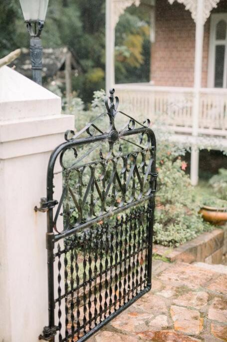 Currawong House - Darwin Holiday 4