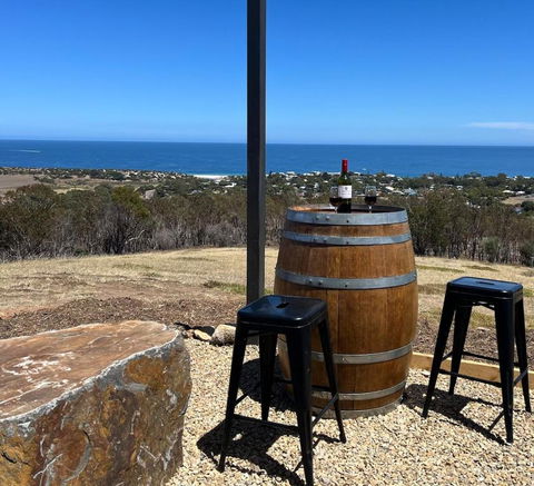 Currolga Tiny - Seaview To Die For - Darwin Holiday 4