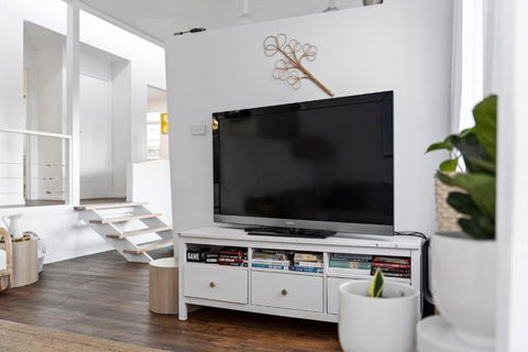 Cutie Patootie - Darwin Holiday 3