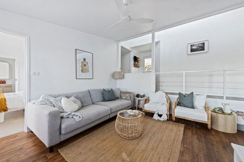 Cutie Patootie - Darwin Holiday 2