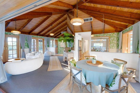 D-Bali Retreat - Darwin Holiday 2