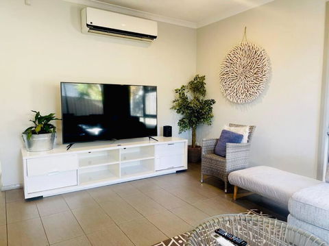 D119 Silver Birch Family Stay - Darwin Holiday 3