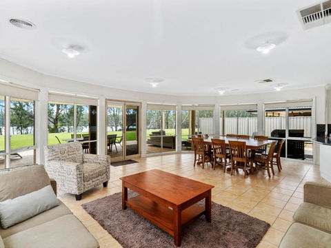 D3 Ski Ranch - Darwin Holiday 0