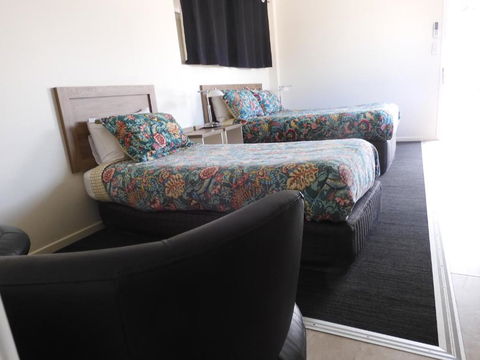 Dalby Parkview Motel - Darwin Holiday 1