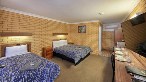 Darling River Motel - Darwin Holiday 4