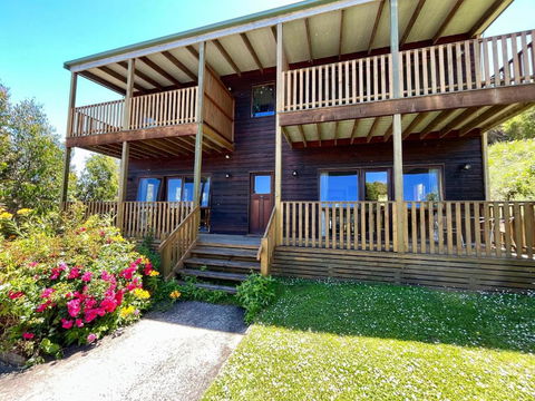 Daysy Hill Country Cottages - Darwin Holiday 3