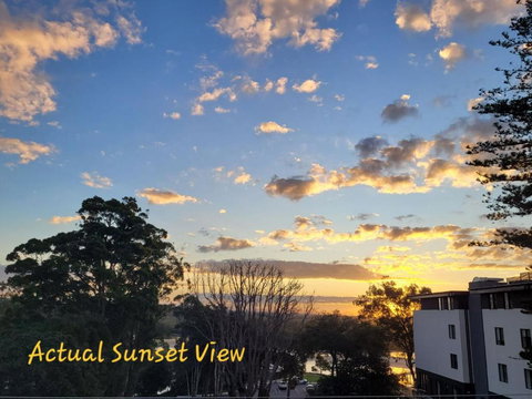 Deck 10 - Linen Supplied - Darwin Holiday 0