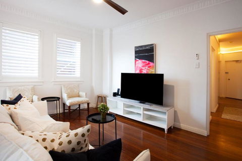 Deco Amour, Bellevue Hill Isyd - Darwin Holiday 0
