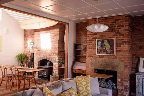 Degraves St Old Mill - Darwin Holiday 3