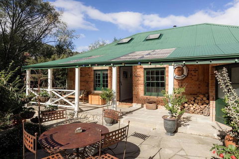 Degraves St Old Mill - Darwin Holiday 0