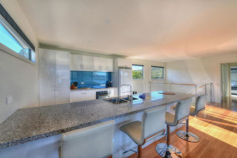 Deja Blu 2 - Fantastic Location - Darwin Holiday 1