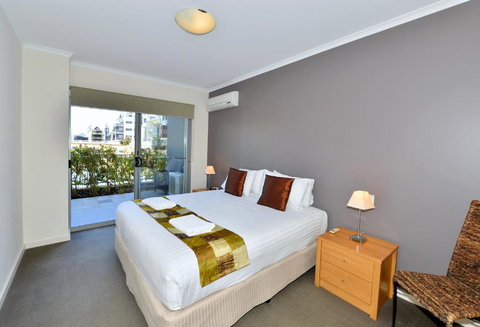 Del Mar 1 - Darwin Holiday 3